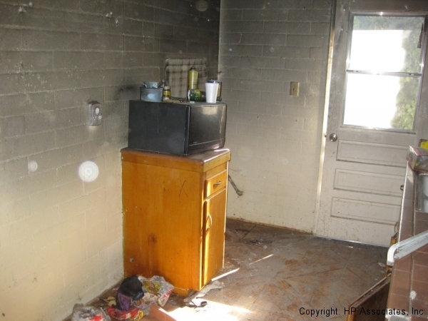 22-littlerock-fire-damage-repair-before